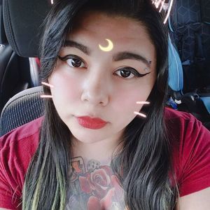 Meet your Posher, Lizzy